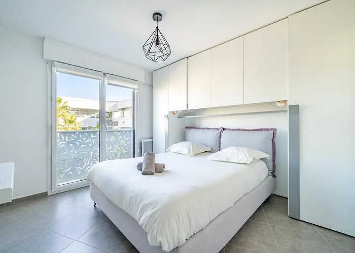 Seaside Escape * Villeneuve-Loubet