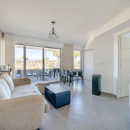 Seaside Escape Appartement